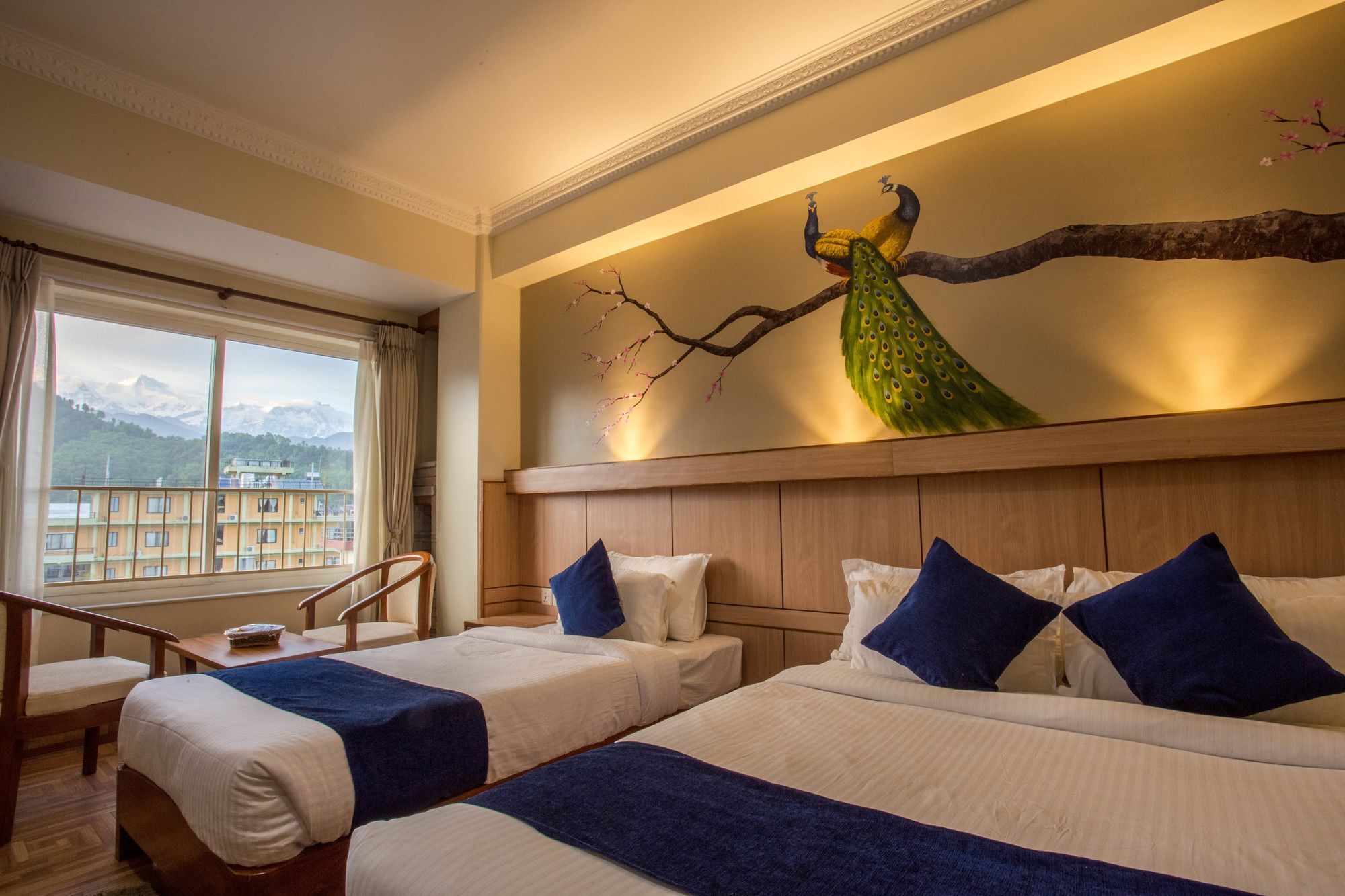 Hotel White Pearl Pokhara Exteriör bild