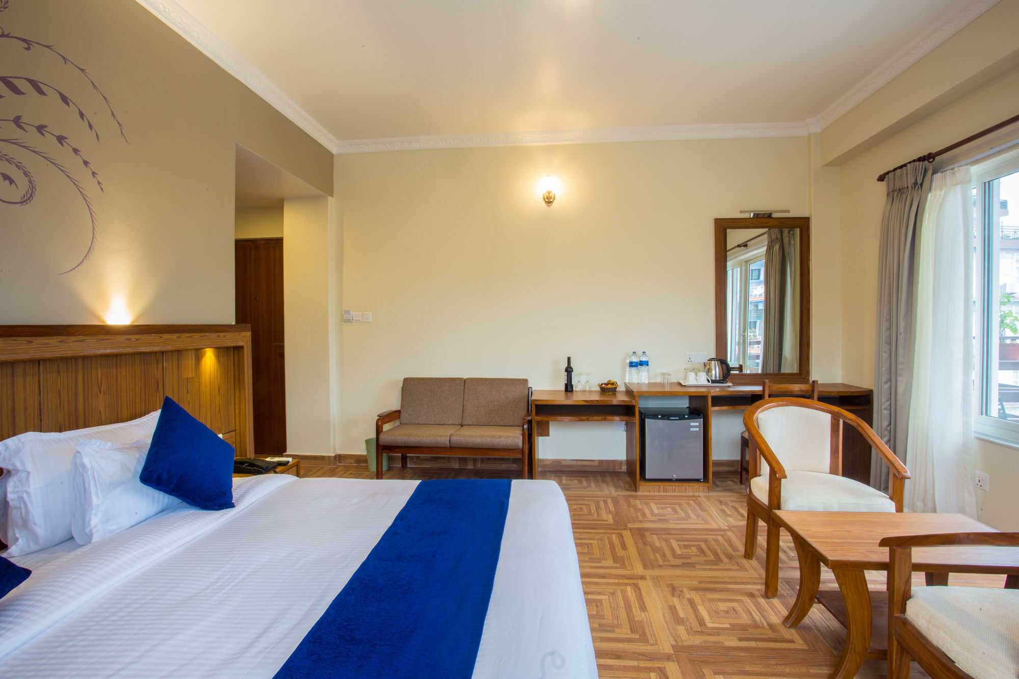 Hotel White Pearl Pokhara Exteriör bild