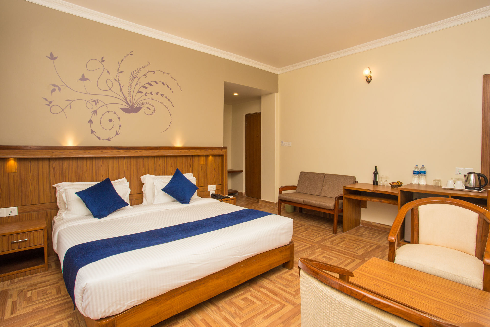 Hotel White Pearl Pokhara Exteriör bild